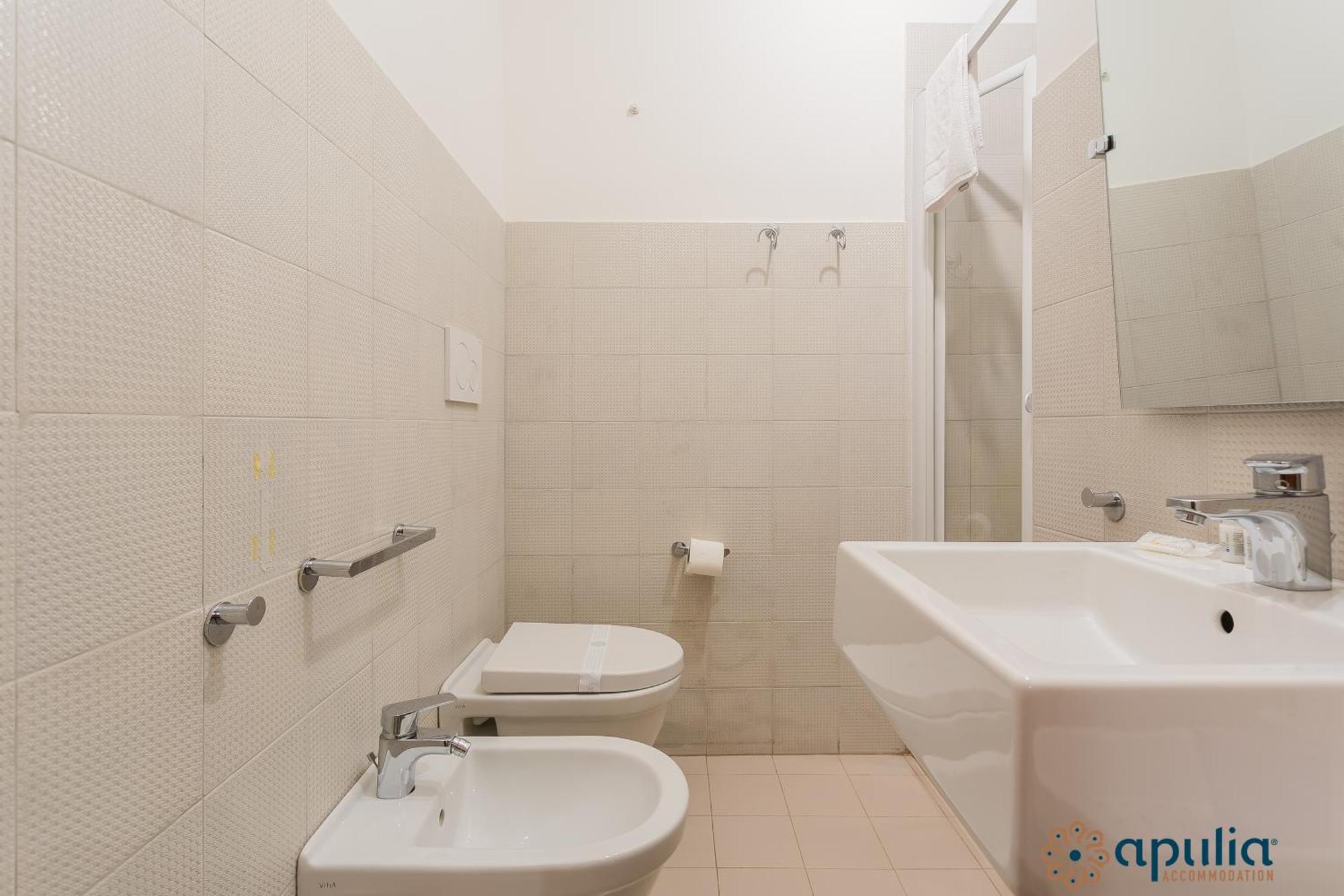 Piccinni Guesthouse By Apulia Accommodation Bari Buitenkant foto